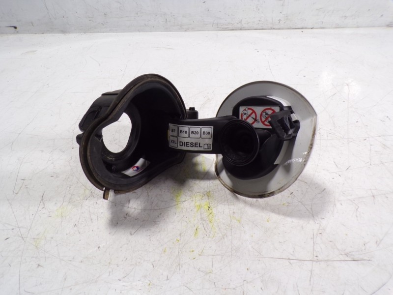 Recambio de tapa combustible para citroën ds4 1.6 blue-hdi fap referencia OEM IAM 1518G0  