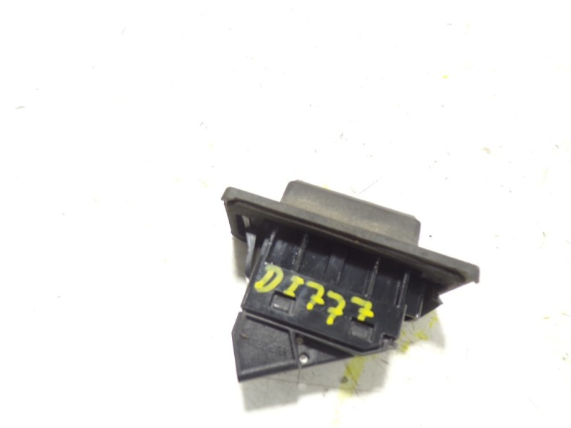 Recambio de maneta porton para mazda 3 lim. () 2.2 turbodiesel cat referencia OEM IAM GHK1568D0  