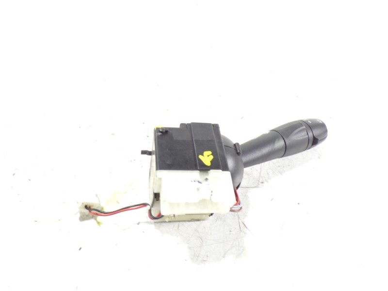 Recambio de mando luces para renault clio iv 1.5 dci diesel fap referencia OEM IAM 8201167992  