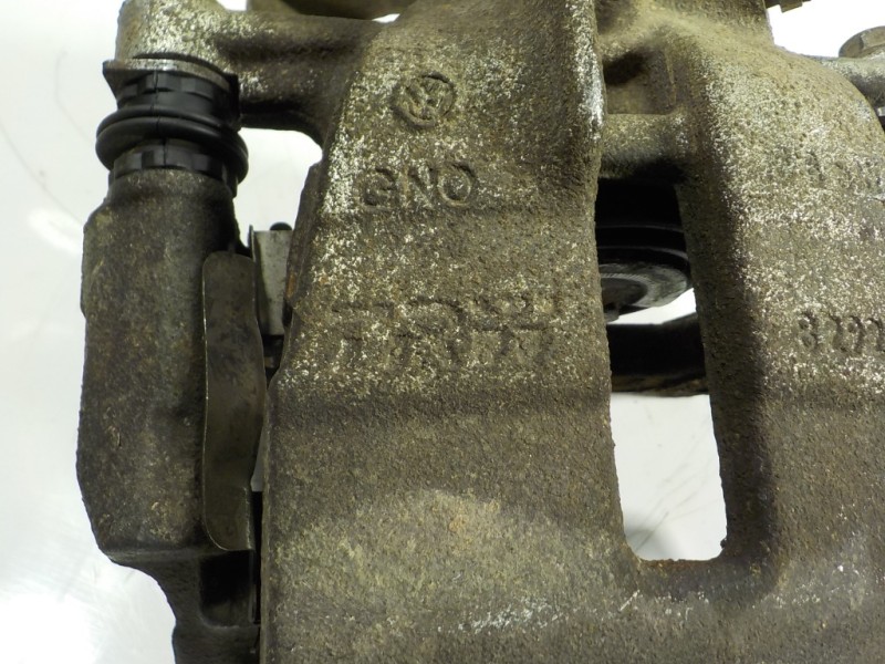 Recambio de pinza freno trasera derecha para volkswagen t6 transporter furgón referencia OEM IAM 7H0615424A  