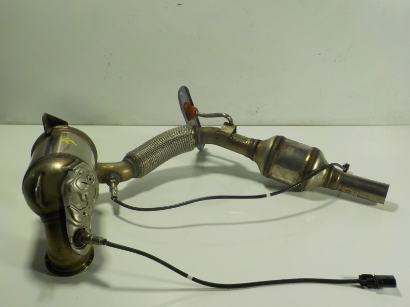 Recambio de catalizador para audi a1 sportback (gba) 1.0 tfsi referencia OEM IAM 2Q0254504G 2Q0131701AD 