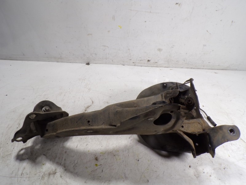 Recambio de mangueta trasera derecha para mini mini (f56) 1.5 12v turbodiesel referencia OEM IAM 33326851576  