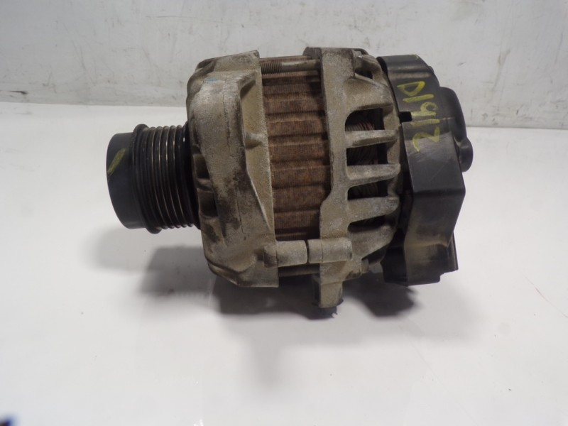 Recambio de alternador para hyundai i30 (gd) 1.4 cat referencia OEM IAM 373002B700 373002B700 2610164