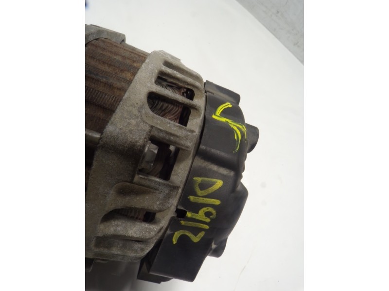 Recambio de alternador para hyundai i30 (gd) 1.4 cat referencia OEM IAM 373002B700 373002B700 2610164