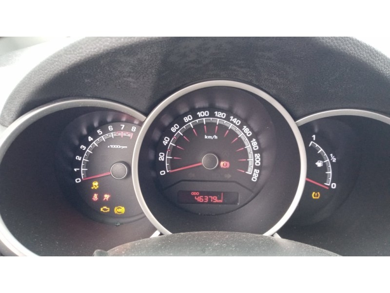 Recambio de cuadro instrumentos para kia venga 1.6 cat referencia OEM IAM 940091P540 940091P540 A2C97765100