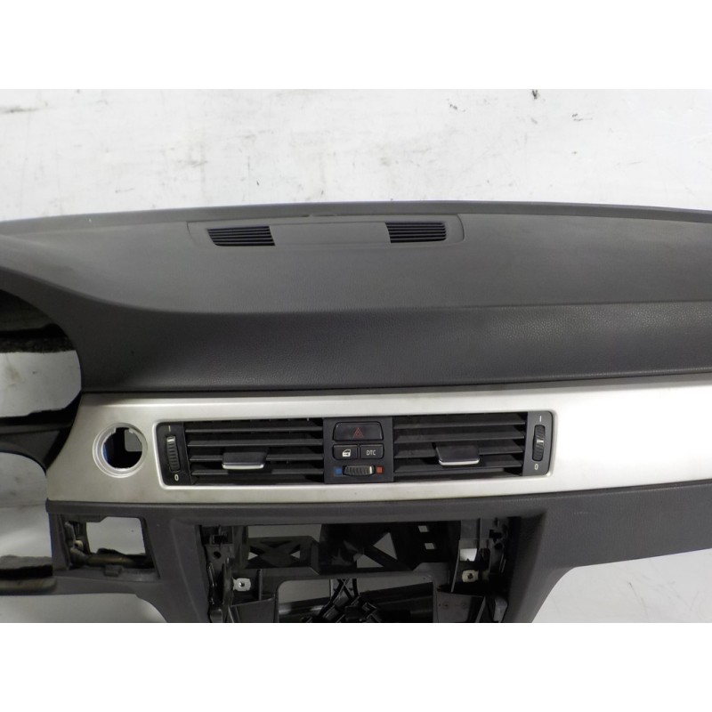 Recambio de salpicadero para bmw serie 3 berlina (e90) 2.0 turbodiesel cat referencia OEM IAM 51457155768 39920280602 34081150B