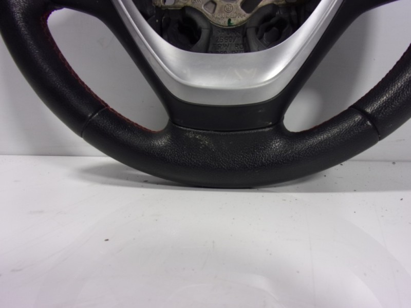 Recambio de volante para bmw serie 1 lim. (f20) 2.0 turbodiesel referencia OEM IAM 32306863346 62560150D 