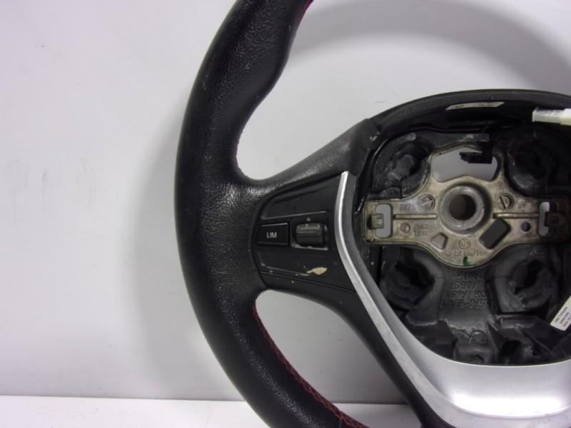 Recambio de volante para bmw serie 1 lim. (f20) 2.0 turbodiesel referencia OEM IAM 32306863346 62560150D 