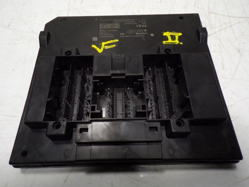 Recambio de modulo electronico para audi a1 sportback (gba) 1.0 tfsi referencia OEM IAM 5Q0937084DL 5Q0937084DL 5Q0937084DH