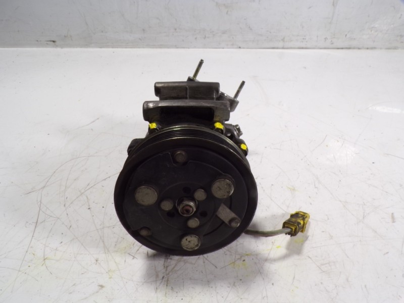 Recambio de compresor aire acondicionado para mini mini (r56) cooper d referencia OEM IAM 64529223392 6942501 04233205762