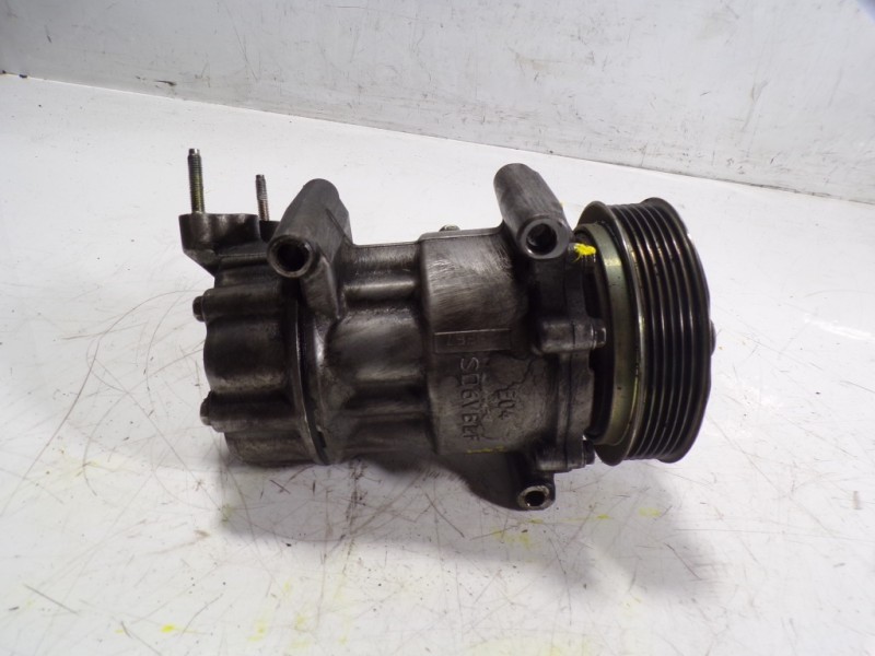 Recambio de compresor aire acondicionado para mini mini (r56) cooper d referencia OEM IAM 64529223392 6942501 04233205762