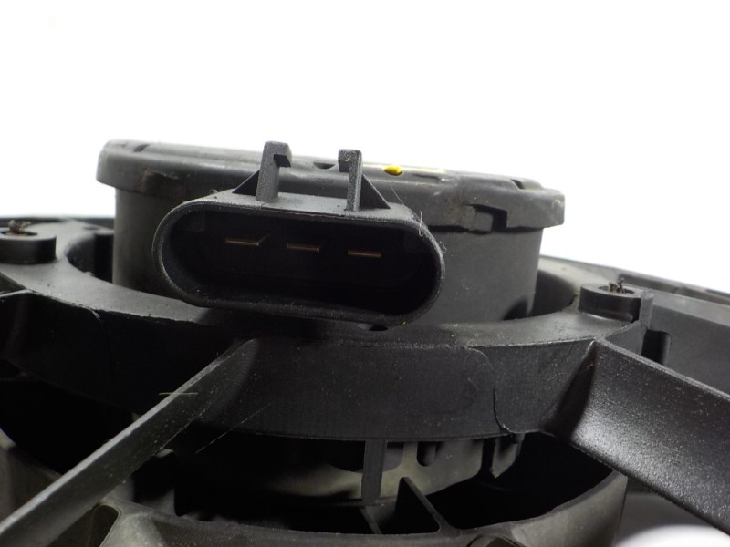 Recambio de electroventilador para ford mondeo berlina (ge) 1.8 cat referencia OEM IAM   