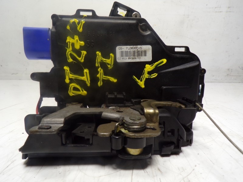 Recambio de cerradura puerta trasera izquierda para volkswagen touareg (7la) tdi r5 referencia OEM IAM 7L0839015D 7L0839015 