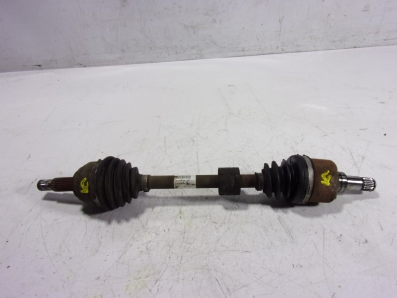 Recambio de transmision izquierda para ford b-max 1.6 tdci cat referencia OEM IAM 1821977 CV173B437AE 