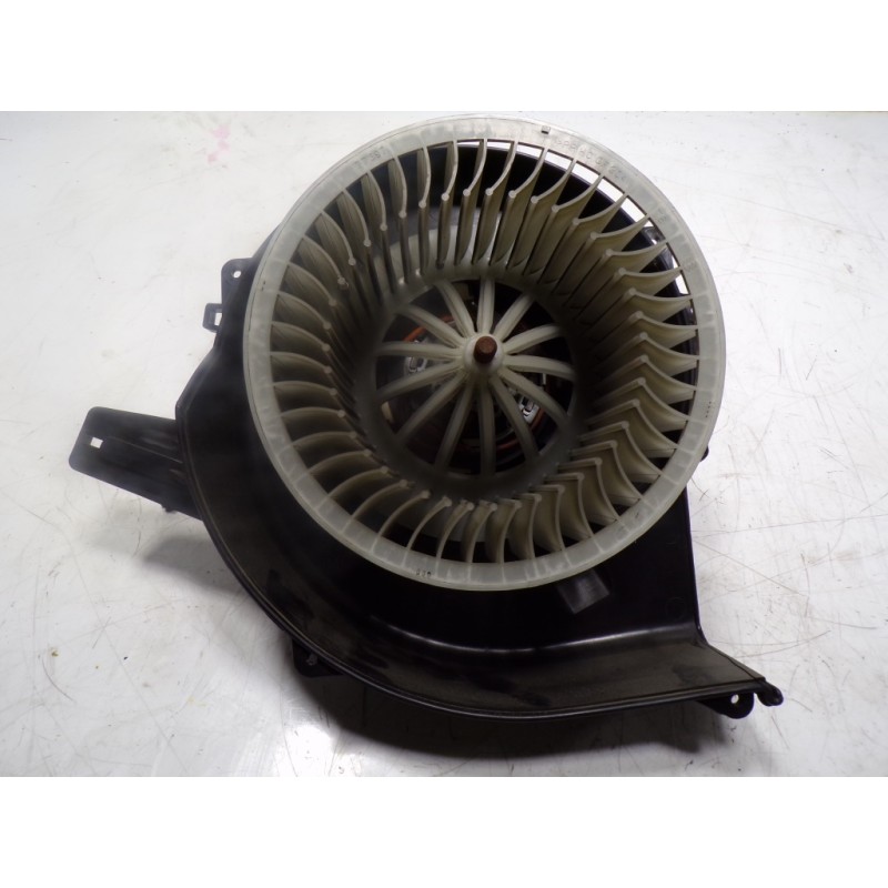 Recambio de motor calefaccion para seat ibiza (6j5) 1.4tdi 55kw referencia OEM IAM 6R1819015 6R1819015 