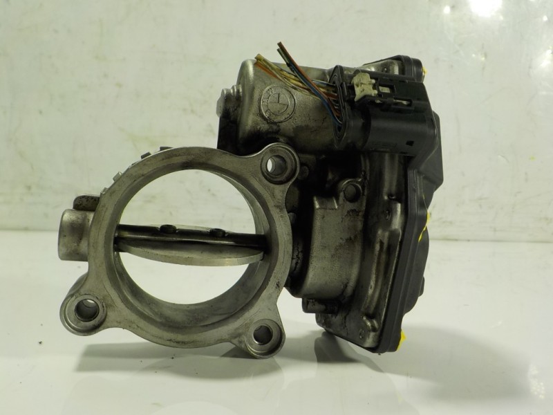 Recambio de caja mariposa para toyota verso 1.6 d-4d cat referencia OEM IAM 22030WA010 13543465672 13543465672