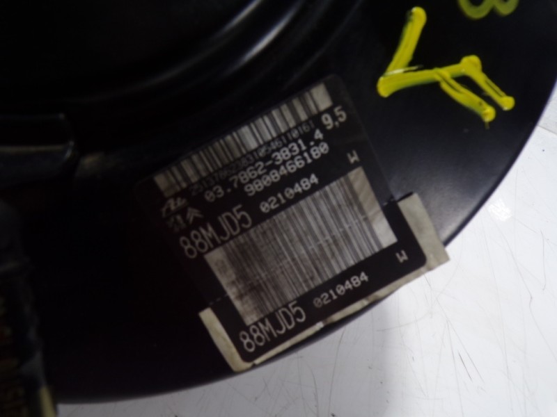 Recambio de servofreno para peugeot 5008 2.0 blue-hdi fap referencia OEM IAM  9808466180 