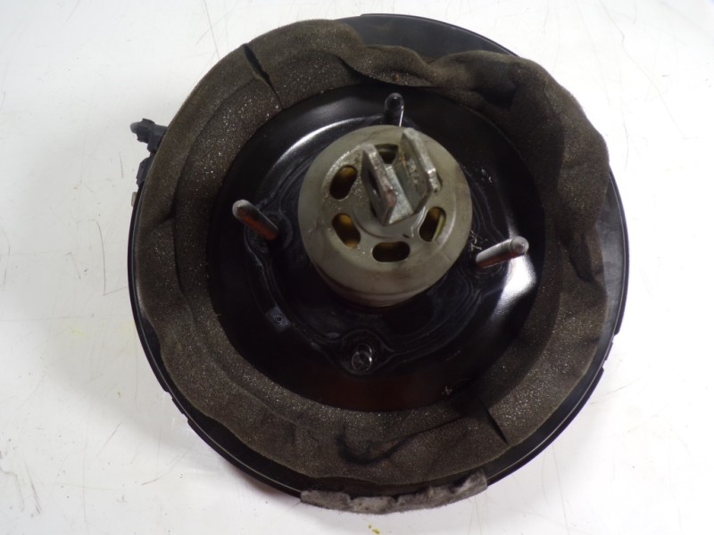 Recambio de servofreno para peugeot 5008 2.0 blue-hdi fap referencia OEM IAM  9808466180 