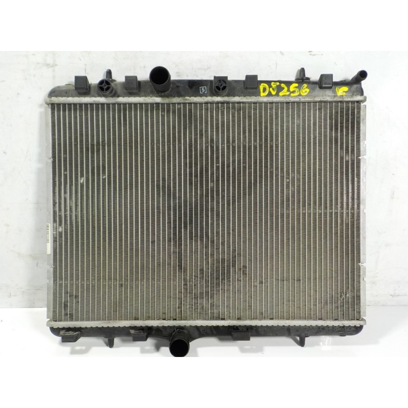 Recambio de radiador agua para peugeot 208 1.6 16v hdi fap referencia OEM IAM 1330P9 873460200 873460200