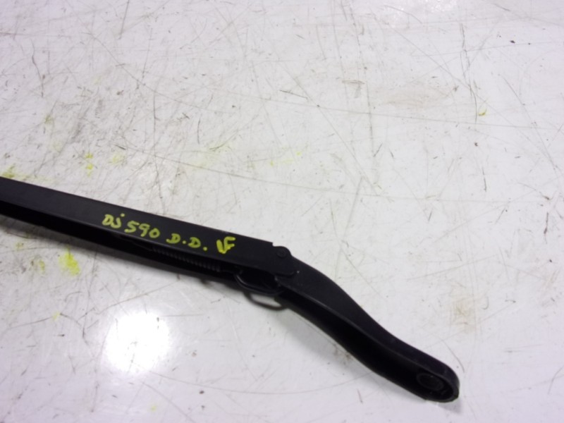 Recambio de brazo limpia delantero derecho para peugeot 208 (p2) 1.2 puretech referencia OEM IAM 1640636680  