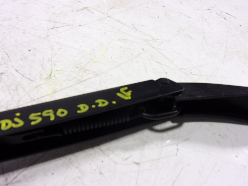 Recambio de brazo limpia delantero derecho para peugeot 208 (p2) 1.2 puretech referencia OEM IAM 1640636680  