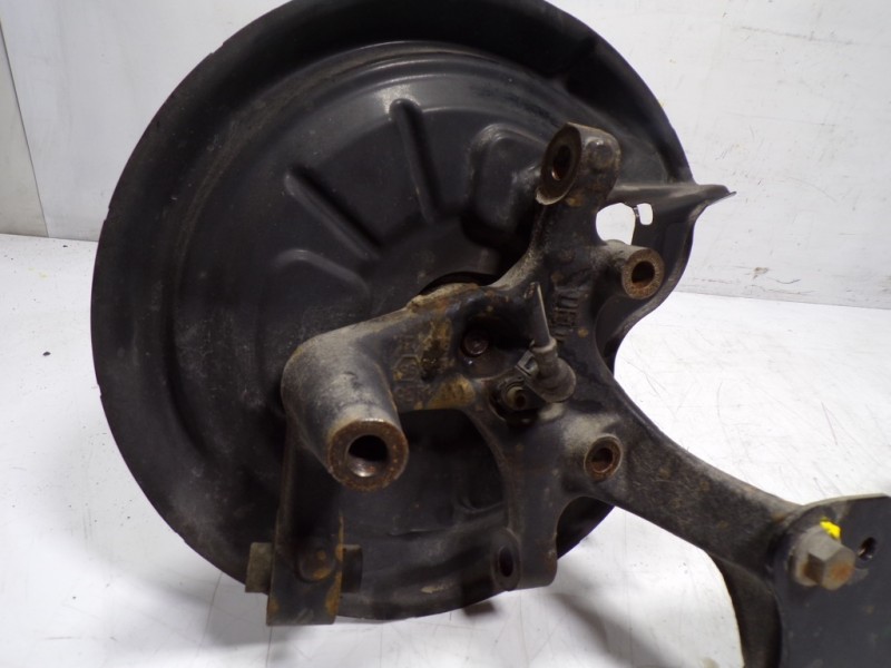 Recambio de mangueta trasera izquierda para volkswagen golf vi (5k1) 1.6 tdi dpf referencia OEM IAM 1K0505435AB 1K0501475 