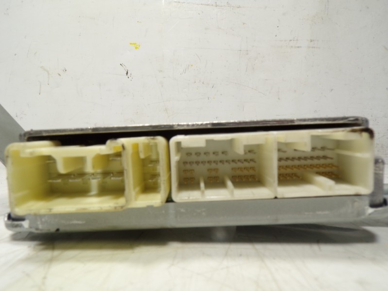 Recambio de modulo electronico para toyota aygo 1.0 vvti referencia OEM IAM  8953070340 