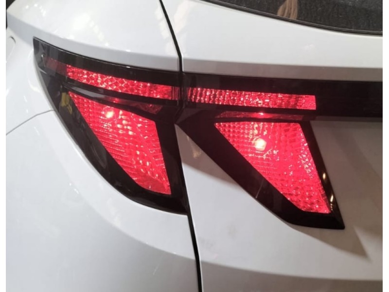 Recambio de piloto trasero izquierdo para hyundai tucson 1.6 crdi referencia OEM IAM  92401N7000 