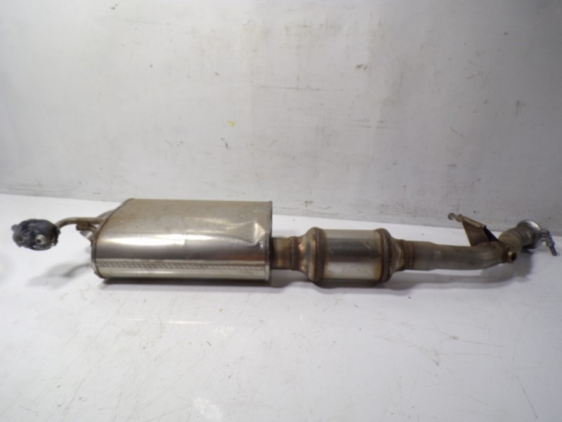 Recambio de catalizador para toyota proace referencia OEM IAM   