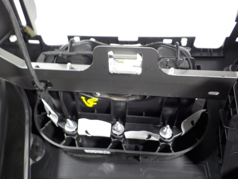 Recambio de salpicadero para toyota proace referencia OEM IAM   