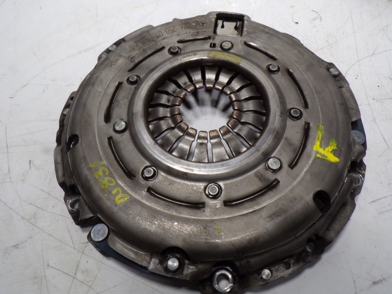 Recambio de kit embrague para mercedes-benz clase a (w176) 2.1 cdi cat referencia OEM IAM A0262500501 A0262500501 