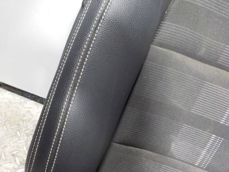 Recambio de asiento delantero derecho para mercedes-benz clase a (w176) 2.1 cdi cat referencia OEM IAM   