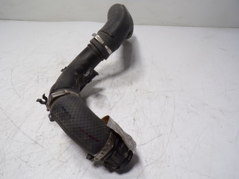 Recambio de tubo intercooler para renault megane iv berlina 5p 1.2 tce energy referencia OEM IAM 144607476R  