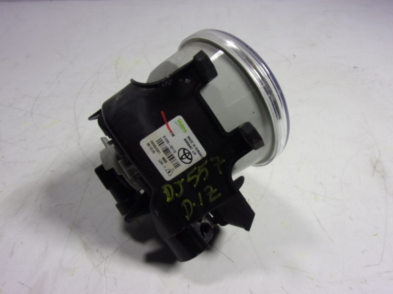 Recambio de faro antiniebla izquierdo para toyota c-hr 132 kw referencia OEM IAM 8122002110 8122002110 