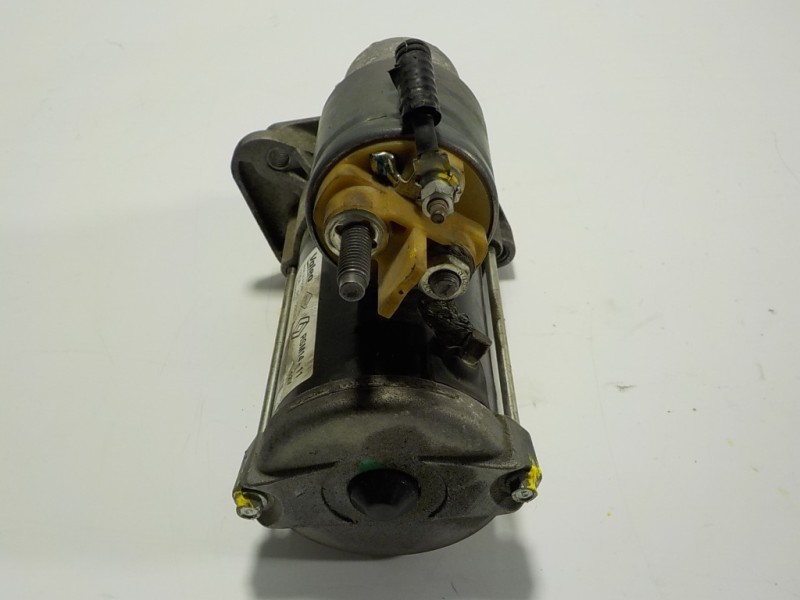 Recambio de motor arranque para dacia sandero stepway referencia OEM IAM  233008223R 