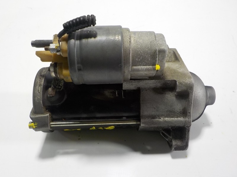 Recambio de motor arranque para dacia sandero stepway referencia OEM IAM  233008223R 