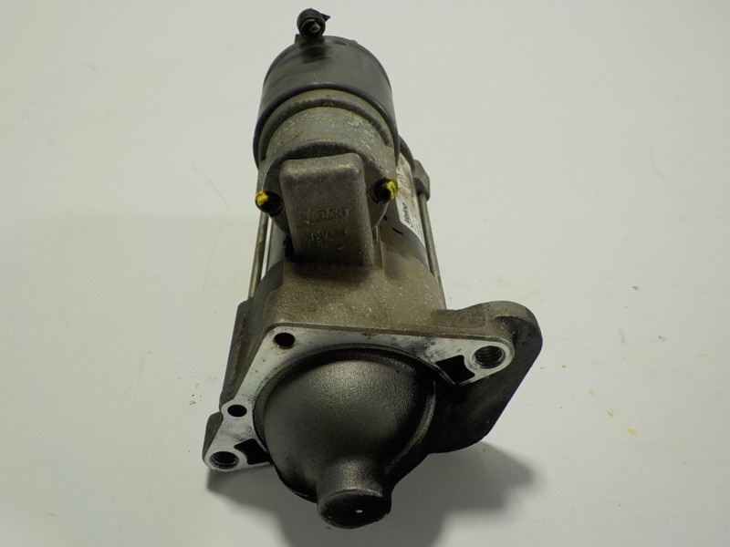 Recambio de motor arranque para dacia sandero stepway referencia OEM IAM  233008223R 