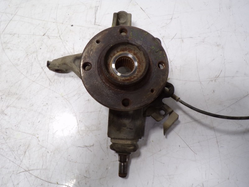 Recambio de mangueta delantera derecha para peugeot partner tepee b9 1.6 16v hdi referencia OEM IAM 364796  