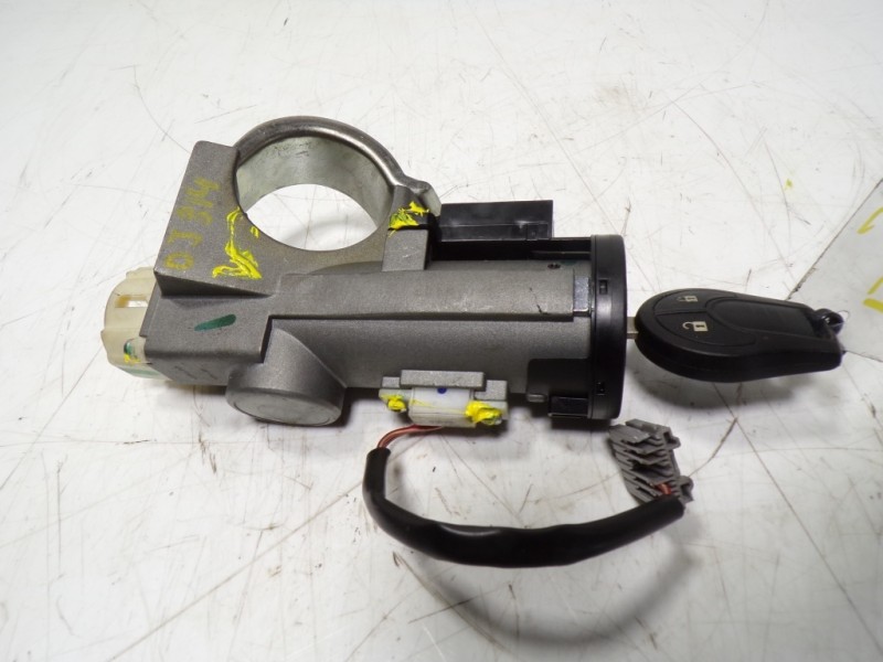 Recambio de antirrobo para nissan juke (f15) 1.6 16v cat referencia OEM IAM D8G00BA61A 28590C9968 A4012J516