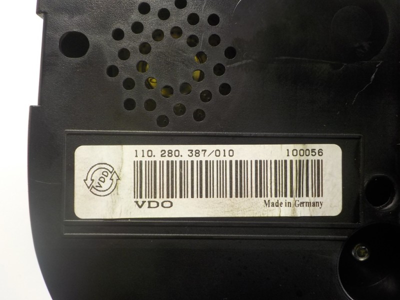 Recambio de cuadro instrumentos para volkswagen scirocco (137) 2.0 tdi (103kw) referencia OEM IAM 1K8920870GXZ02 1K892087GX A2C5