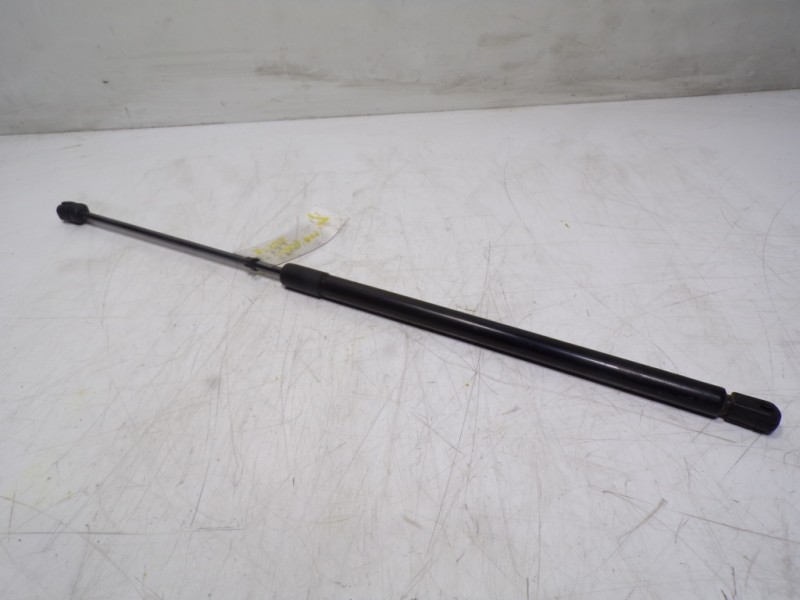 Recambio de amortiguador capot para ford mondeo lim. trend referencia OEM IAM 2018961 DS73F16C827AC 