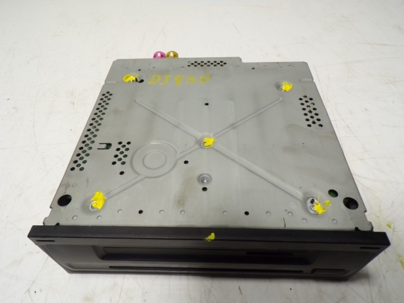 Recambio de sistema audio / radio cd para volkswagen tiguan 2.0 tdi referencia OEM IAM 3Q0035824C 3Q0035824C 