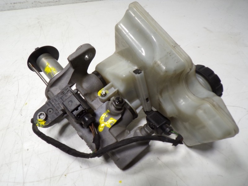 Recambio de bomba freno para audi a3 (8v) 2.0 16v tdi referencia OEM IAM 8V1611021A 5Q1611301 