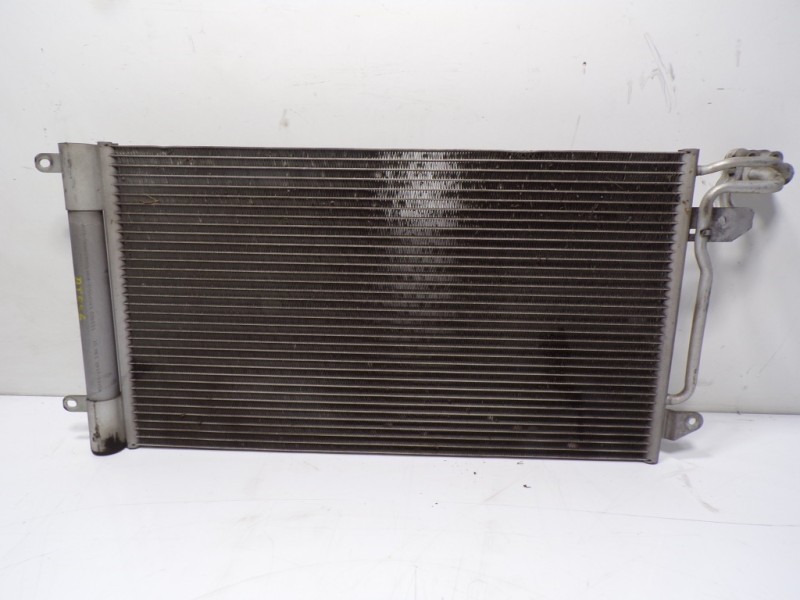 Recambio de condensador aire acondicionado para seat ibiza (6p1) 1.4 tdi referencia OEM IAM 6C0816411B 6C0816411 0633763