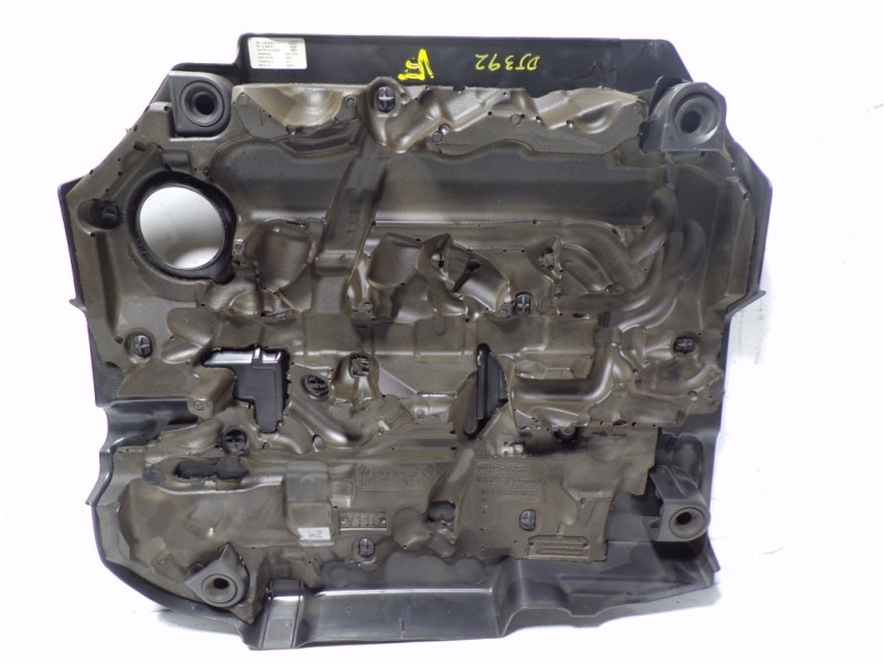Recambio de tapa motor para audi a3 (8v) 2.0 16v tdi referencia OEM IAM 04L103925L 04L103925L 