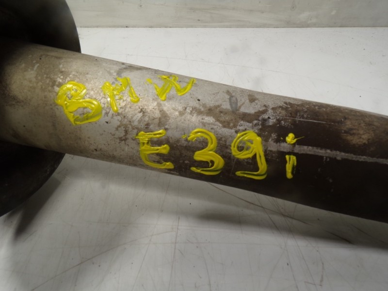 Recambio de amortiguador delantero derecho para bmw serie 5 berlina (e39) 520i referencia OEM IAM  824904557210 