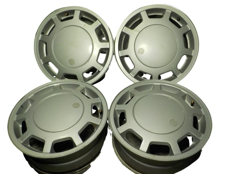 Recambio de juego llantas para volkswagen golf iii berlina (1h1) 2.0 referencia OEM IAM  1H0601025J 