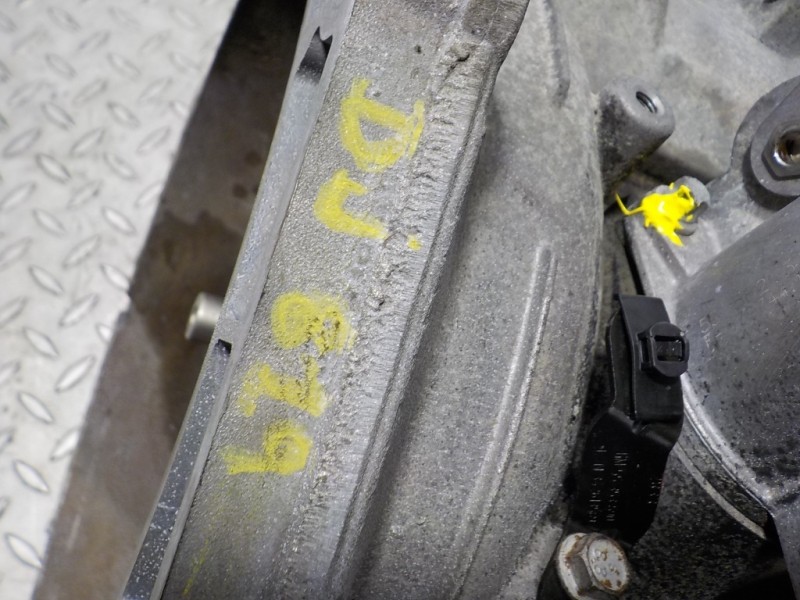 Recambio de caja cambios para opel astra j lim. 1.6 cdti dpf referencia OEM IAM 55595640  