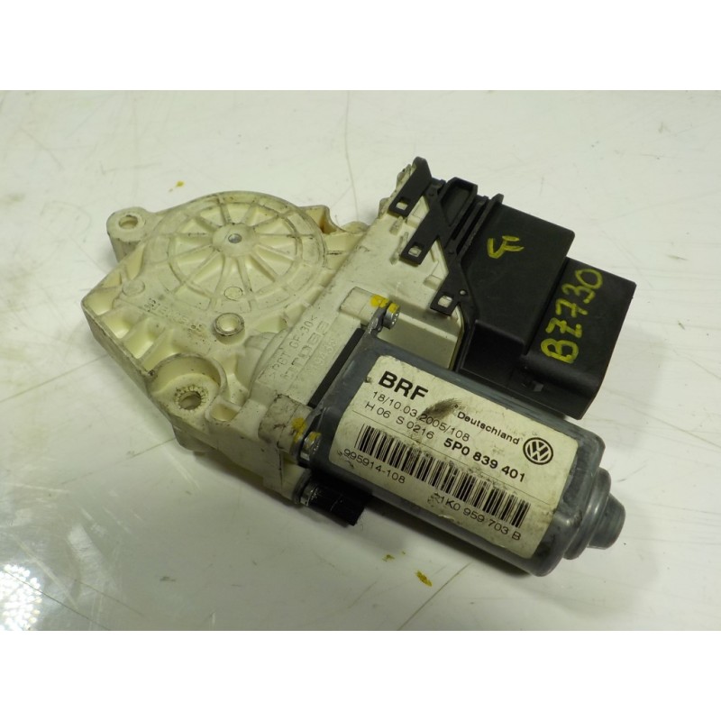 Recambio de motor elevalunas trasero izquierdo para seat toledo (5p2) reference referencia OEM IAM  5P0839401 