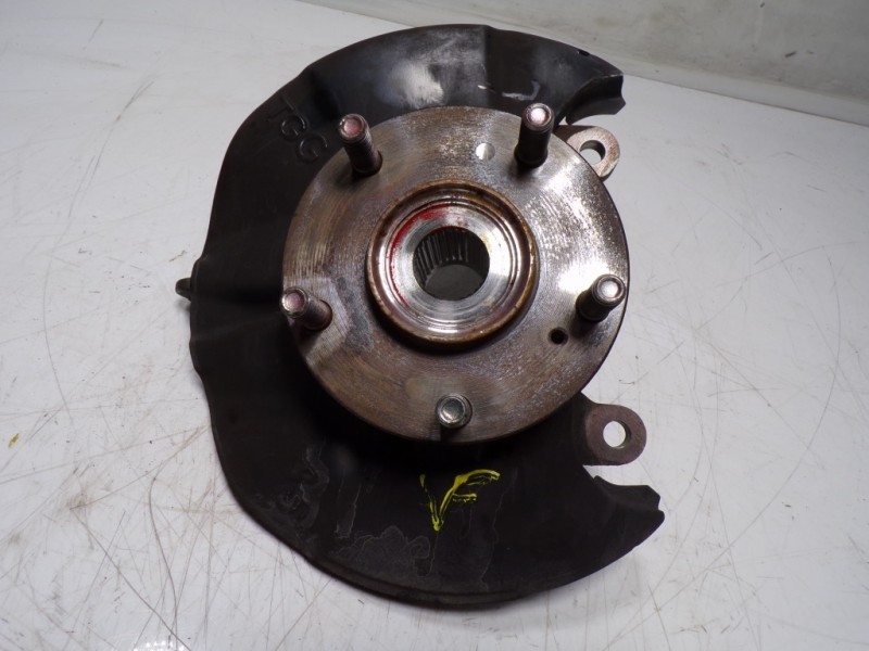 Recambio de mangueta delantera derecha para honda civic lim.5 (fk) 1.0 vtec cat referencia OEM IAM 51211TGNG01  